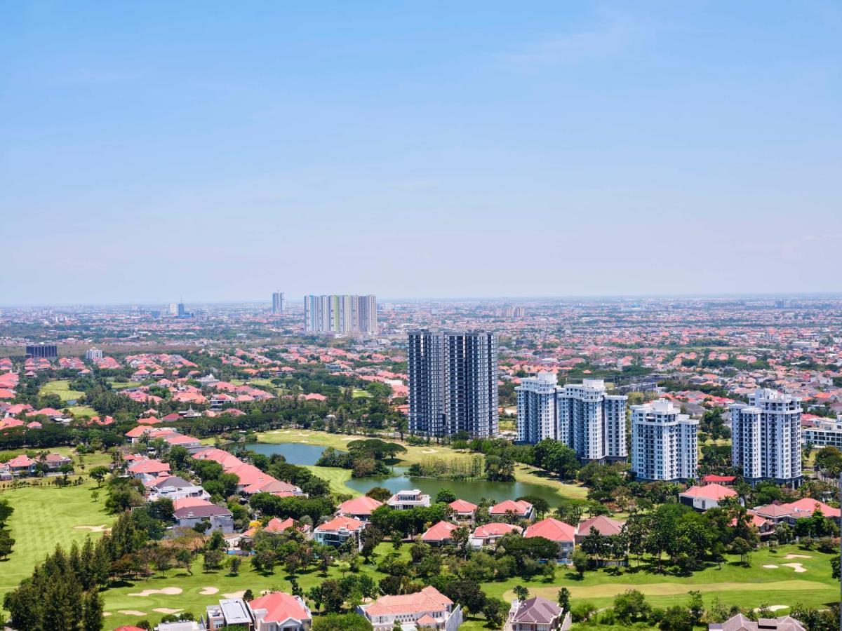 The Westin Surabaya Hotell Exteriör bild