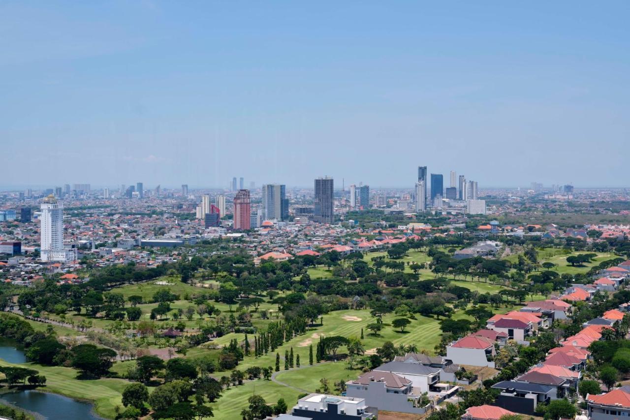 The Westin Surabaya Hotell Exteriör bild